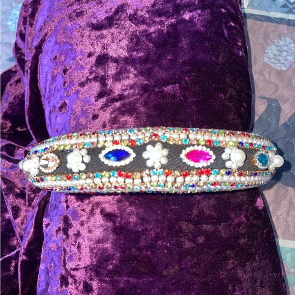 Bundle of Bejeweled headband - Picture 4 of 8